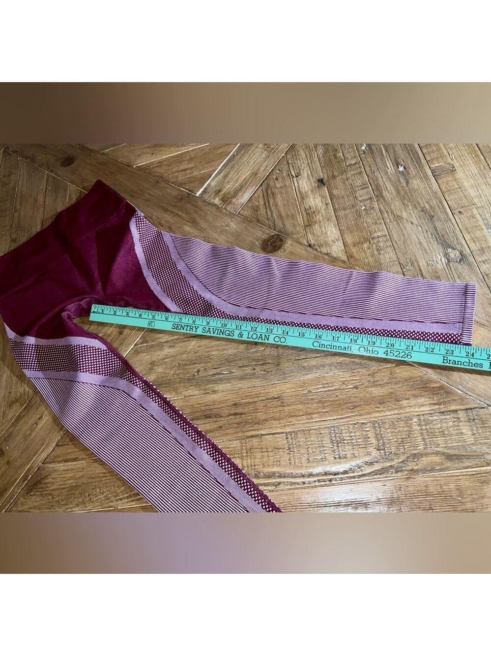 Fabletics High-Waisted Seamless Turbo Legging - measures size small - Picture 5 of 8